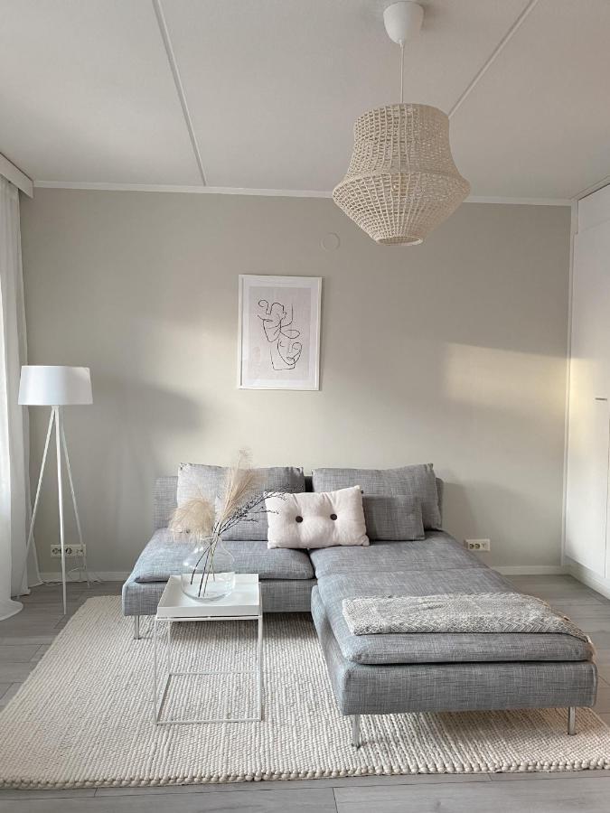 Modern One Bedroom With Sauna Near Airport Appartement Vantaa